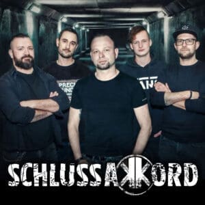 Schlussakkord-Bandbild-Logo-1000x1000px-WEB